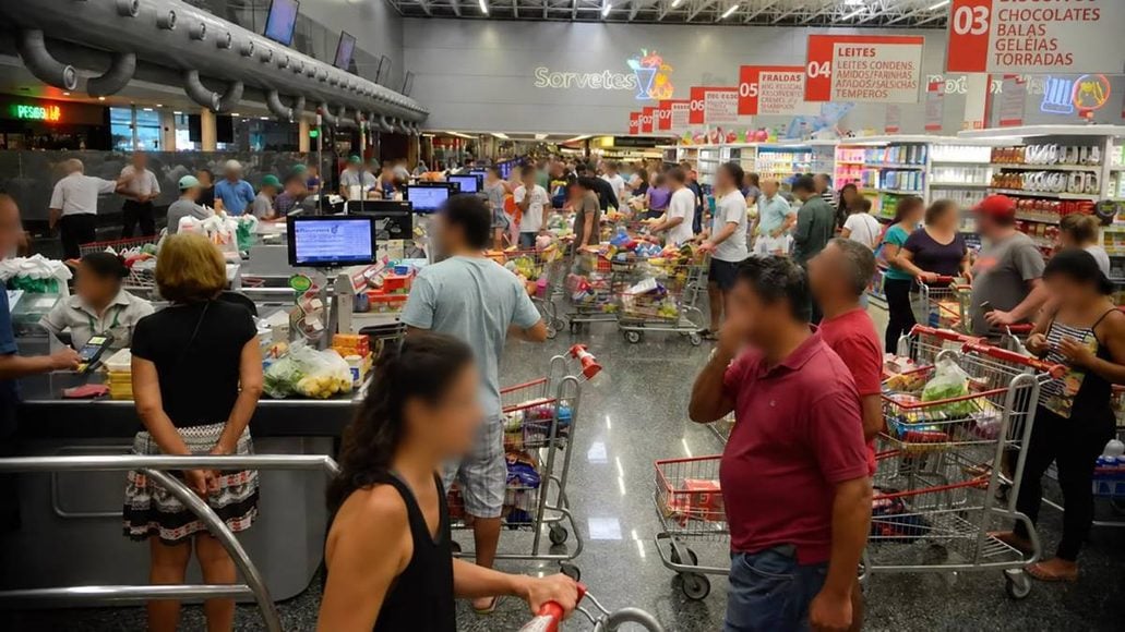 Supermercados gaúchos cogitam fechar aos domingos após o fim da escala 6×1